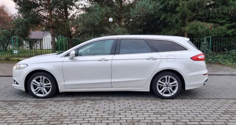 Ford Mondeo cena 58900 przebieg: 189000, rok produkcji 2017 z Łabiszyn małe 277